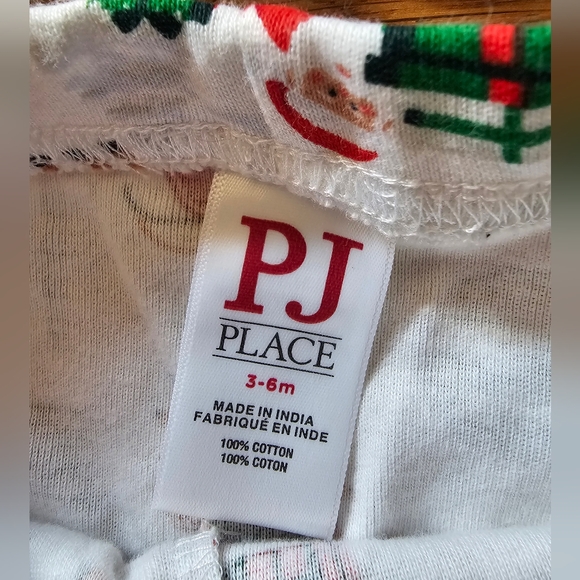 Children's Place Christmas Pajamas Holiday PJ's Baby Infant Size 3-6 Months - Picture 6 of 9